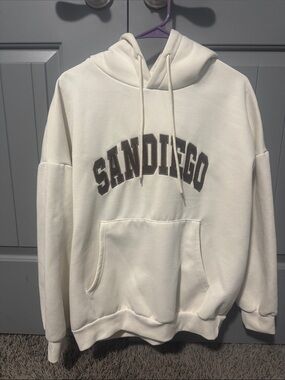 Cream 'San Diego' Pullover Hoodie with Arch Logo
